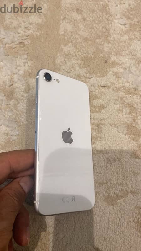 iPhone se /128gb 4