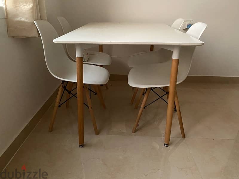 Homecentre dining table 4 seater 2