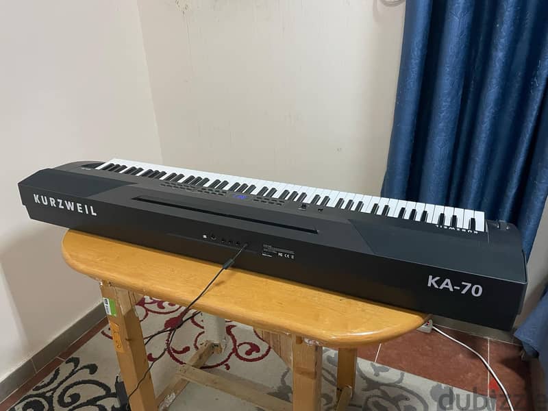 Kurzweil KA-70 88-keys digital piano 8