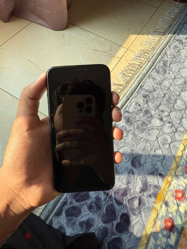 SALE/EXCHANGE - APPLE IPHONE X 64 GB 2