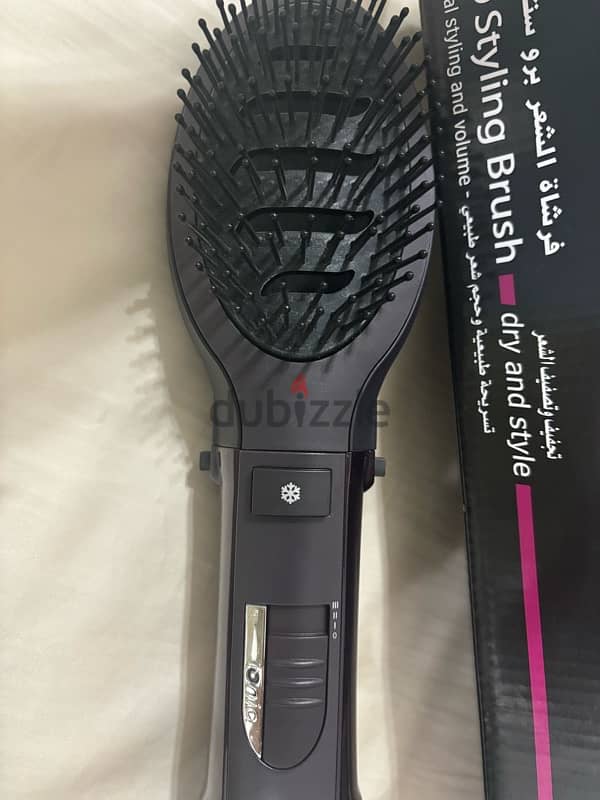 استشوار فرشاة يدويه براند بيبي ليز للبيع Prush blowdry for selling 2