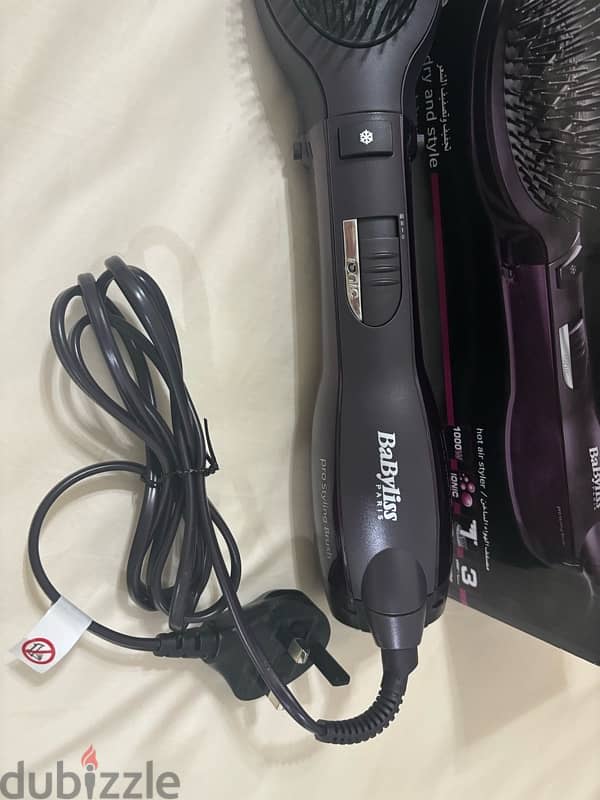 استشوار فرشاة يدويه براند بيبي ليز للبيع Prush blowdry for selling 3