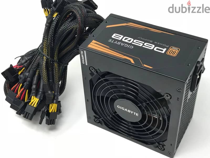 GIGABYTE P650B 650W Power Supply 1