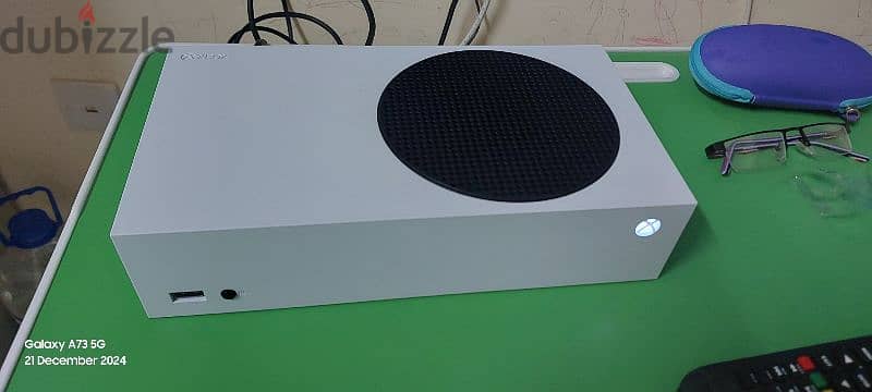 X BOX CONSOLE S SERIES 0