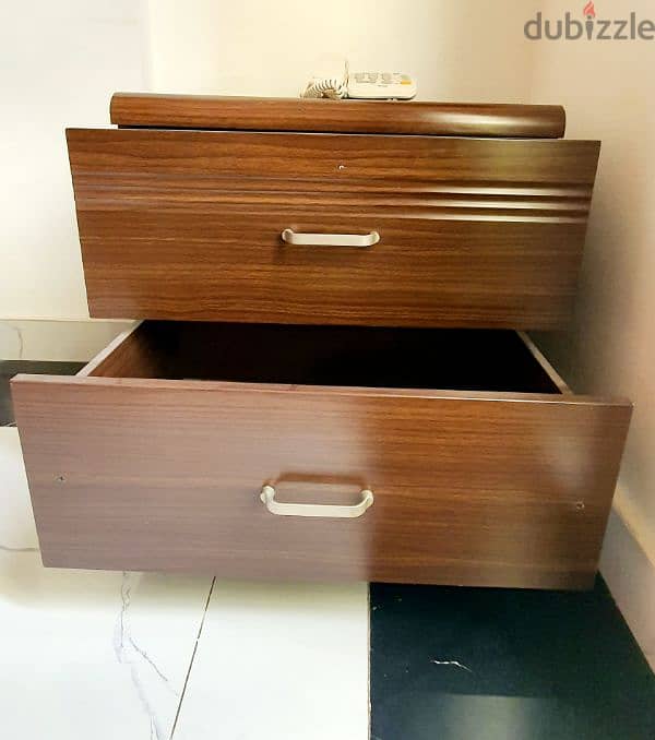 Small drawer urgently selling 1