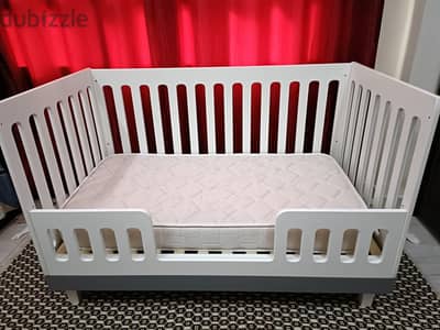 Juniors 3 in 1 Convertible Crib (Almost new)