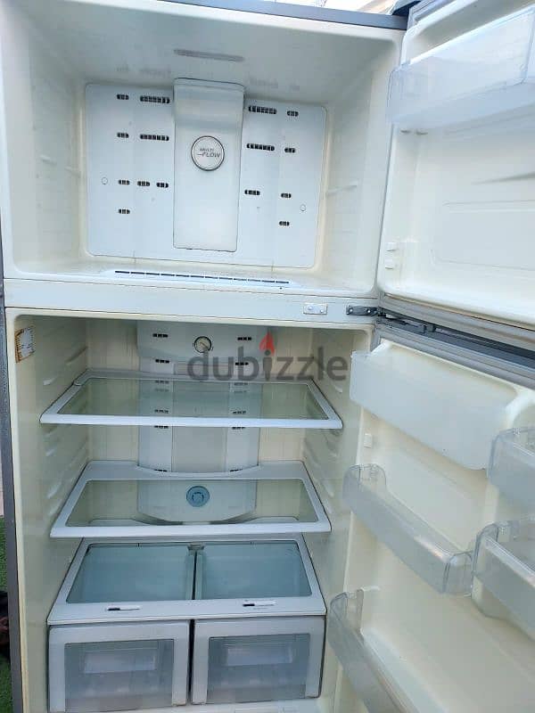 Samsung fridge 570 litres 2