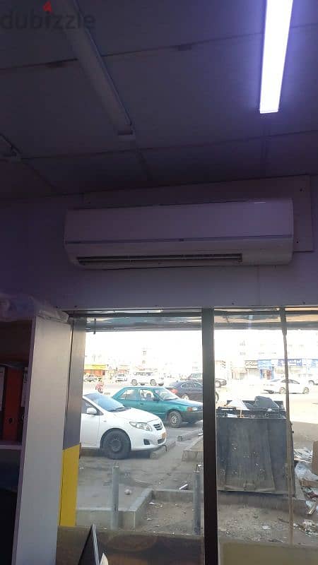 daikin ac 2.5 ton all ac good conditions almost new conditions 3