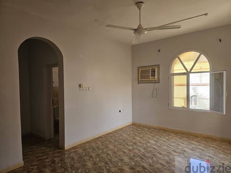 flat for rent mabillah شقة للايجار المعبيلة 4