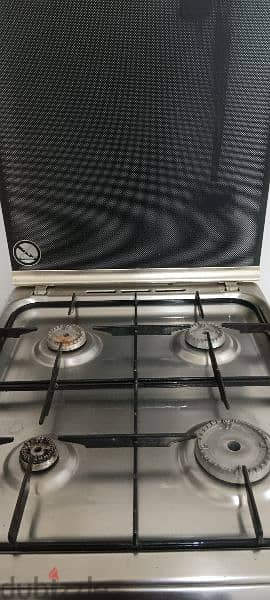 Cooking range and oven