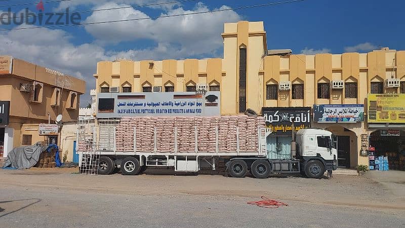 شاحنة قاطرا مقطوراه الإيجار 50طن  truck for rent 50ton available 2