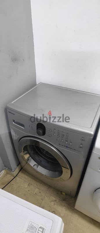 Samsung 6 kg washing machine for sale in good conditione 2