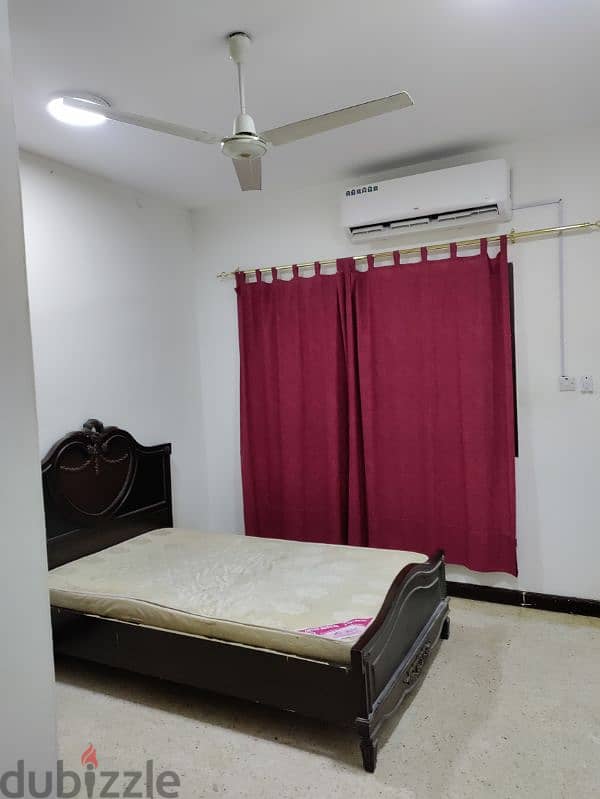 غرفه للايجار فقط للنساء/Room for rent for women only 0