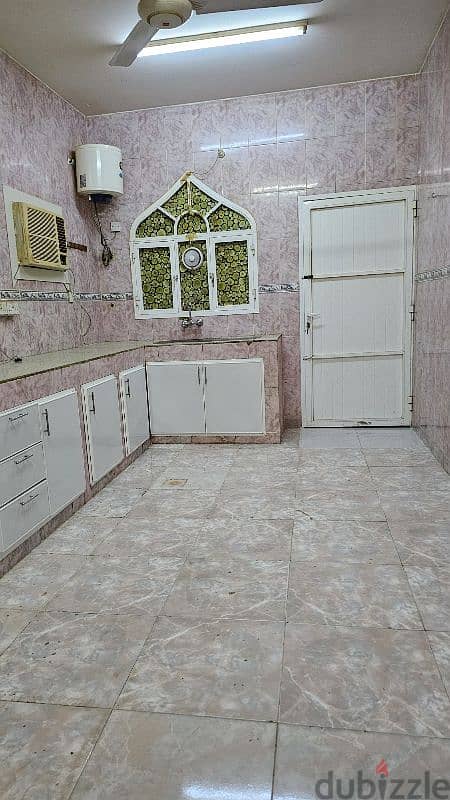 منزل للأيجار في السيب house in seeb 11