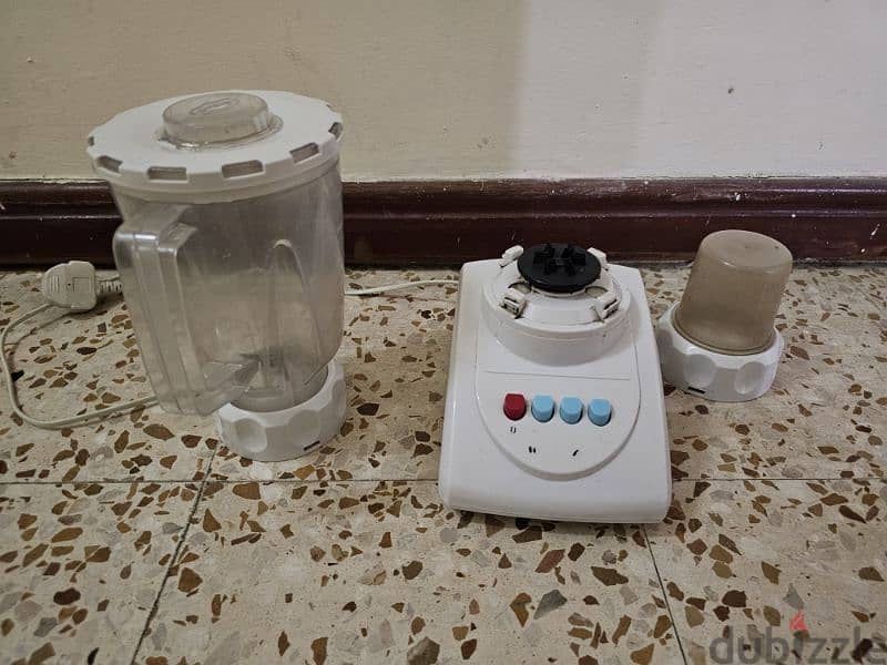 Mixer juicer,WiFi router,Shoe rack & Iron Box 0