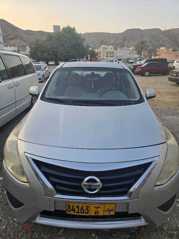 Nissan Sunny 2016 0