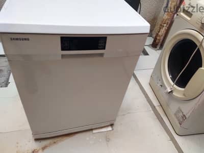 Samsung dishwasher for sale.