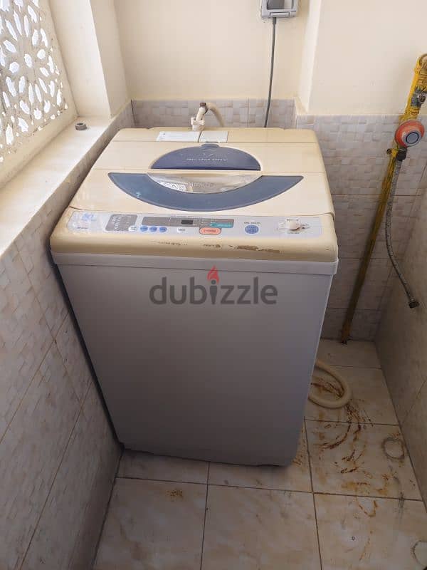 Sale of Hitachi Fully Automatic Washing Machine 0