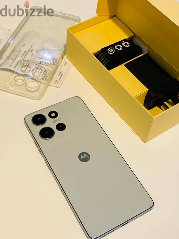 Moto g75 5G 8/256GB 5