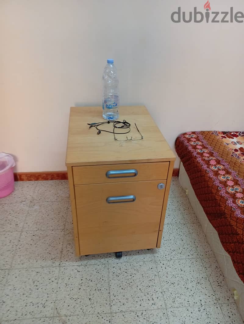 Used furniture and household in very cheap condition 6