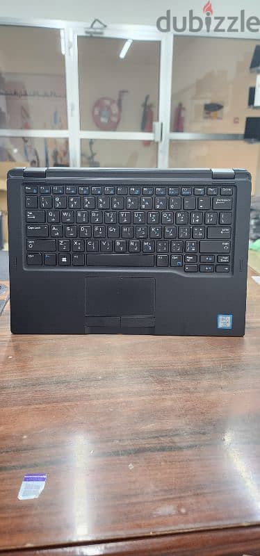 Dell 7390 2in1 8th Gen Touchscreen 360° 1