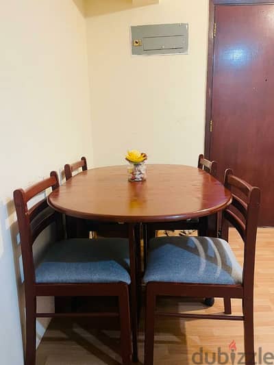 Dining table with 4 chairs