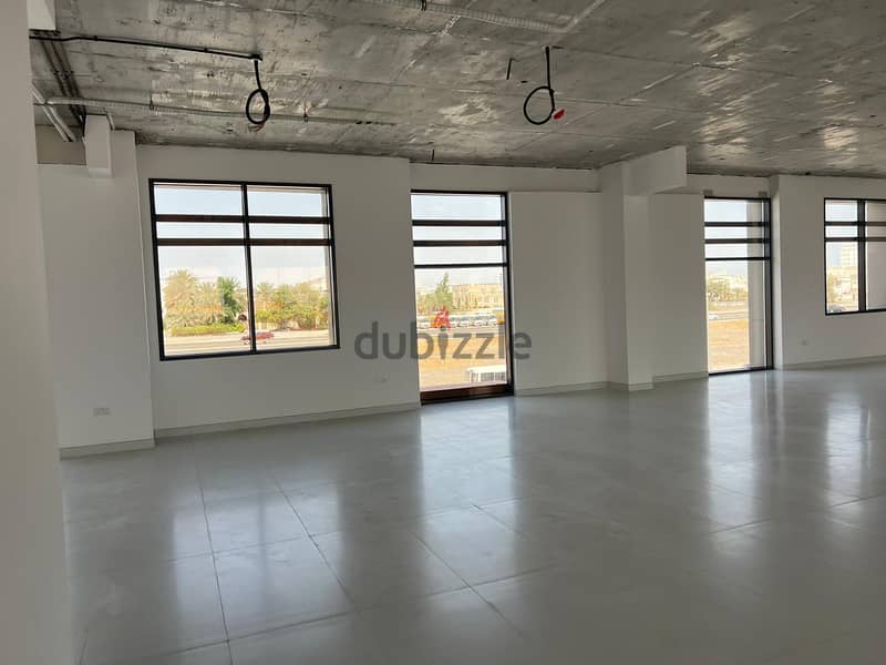 400 SQM Commercial Space for Rent in Al Khoud 1