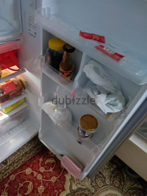 ikon fridge for sale 1