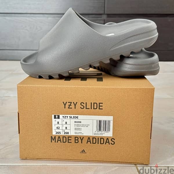 Yeezy Slides Slate Grey (authentic) 0