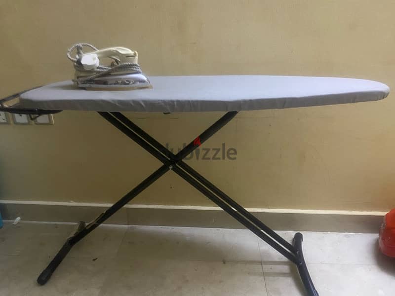 Ironing Board and Electrict iron 0