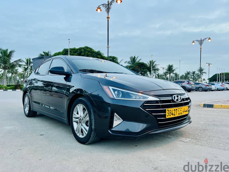 Hyundai Elantra 2020-2021 0