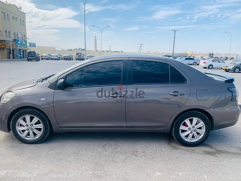 YARIS2009 2