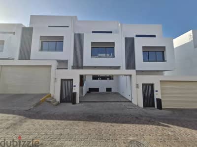 Luxurious 4 storey executive 3+1 BR villa with infinity pool