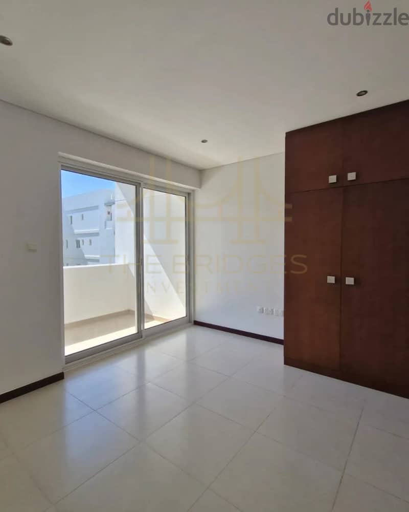 Beautiful 1 BR Apartment Available for Rent in Madinat Al Sultan Qabo 1