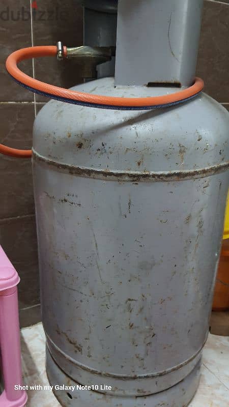 Empty Gas Cylinder 0