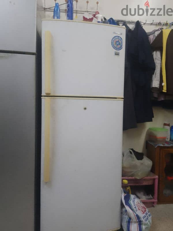 good condition fridge for sale 1