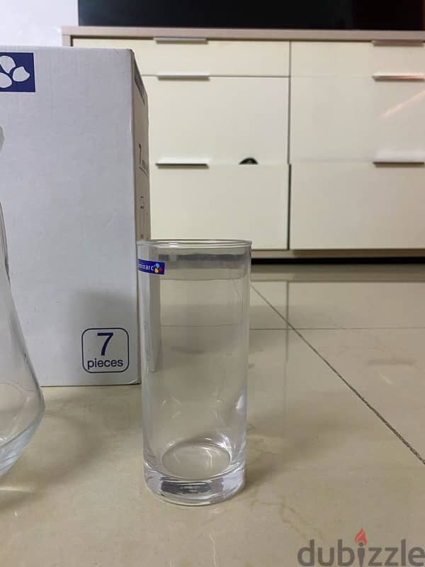 Glass Jar with 12 glasses 4