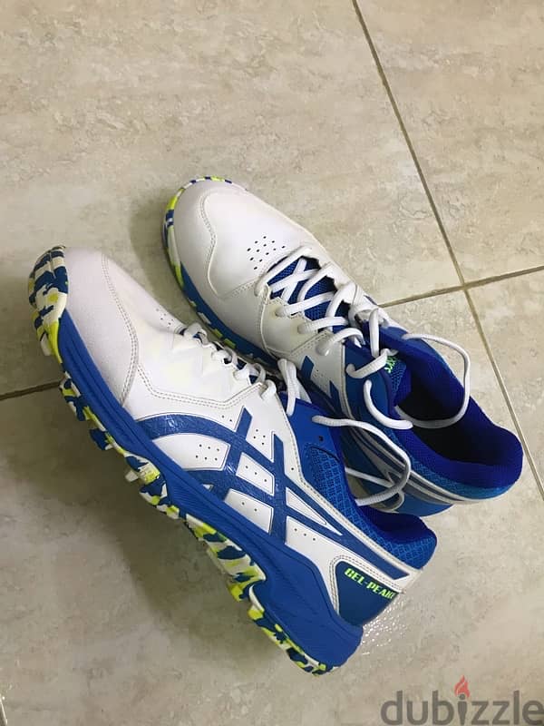 ASICS RUBBER STUDS 3