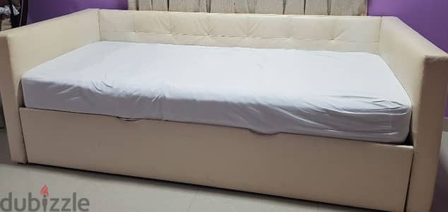 single bed for sale