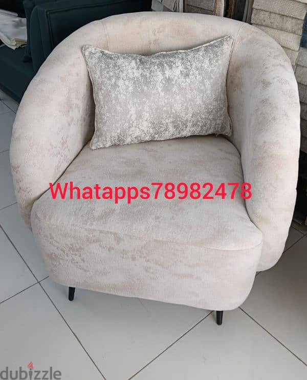 special offer new 8th seater without delivery 275 rial 0