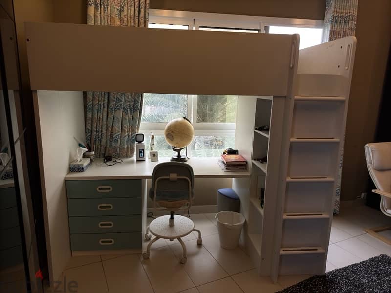 KIDS LOFT BED WITH DESK AND WARDROBE 2