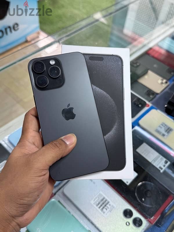 iphone 15 pro max 256gb black tatinium 0