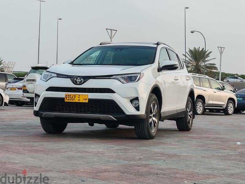 RAV 4 KANADA  Gulf specifications 2018 full option very good condition 0