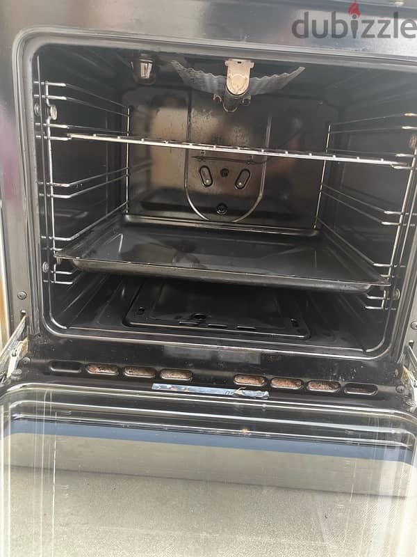 OVEN WITH GAS 2