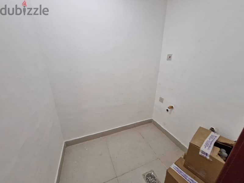 2 BR Compact Apartment in Ghubra, Near Muscat Grand Mall 4