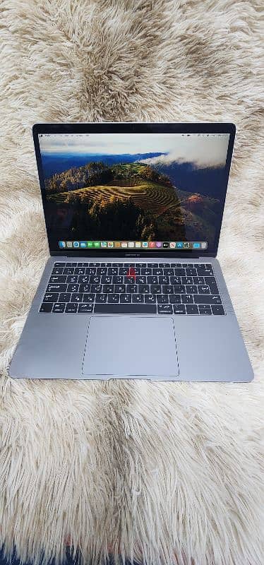 MacBook Air 2019 i5 5