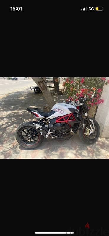 MV Agusta Brutale Dragster 800