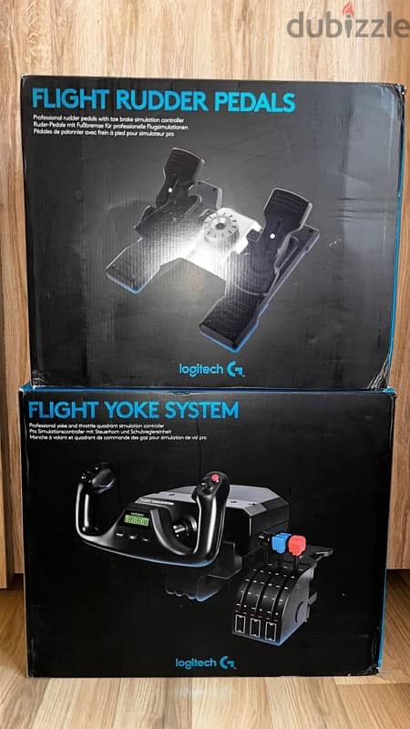 Logitech flight yoke system with rudder pedals 2