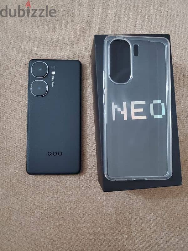 Vivo IQOO Neo 9 Pro 0