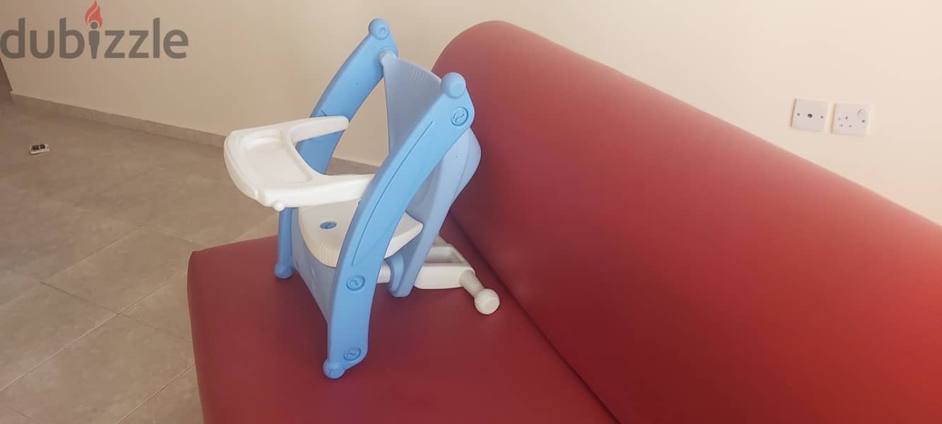 Feeding chair کرسی تغذیه الطفل 0